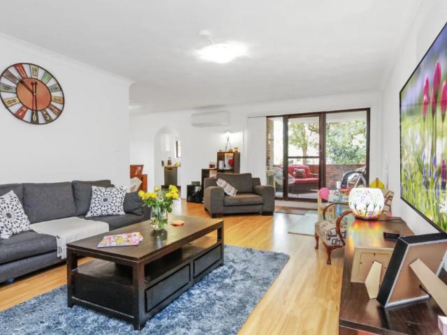 Comfortable Living In The Heart Of Westmead