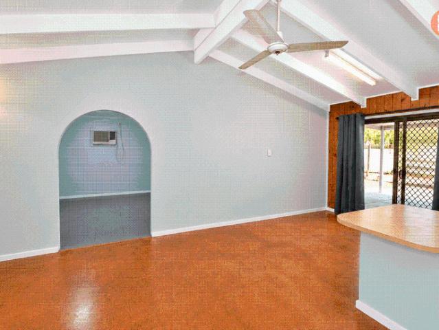 Comfortable Living with a Large Backyard