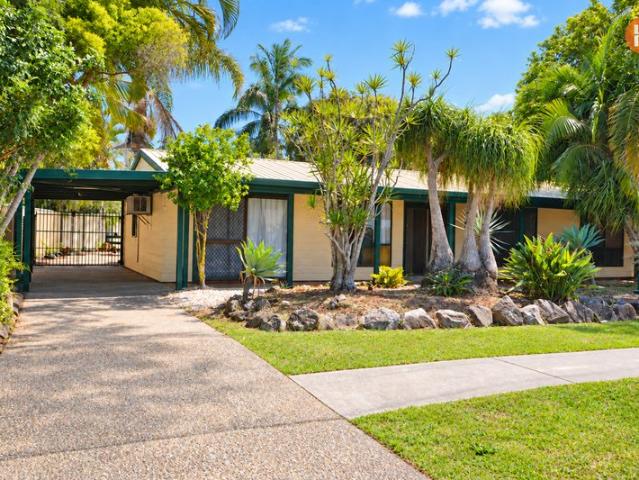 Comfortable Living with a Large Backyard