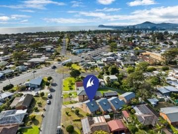 Tuncurry, Crawford River - Garden, Balcony