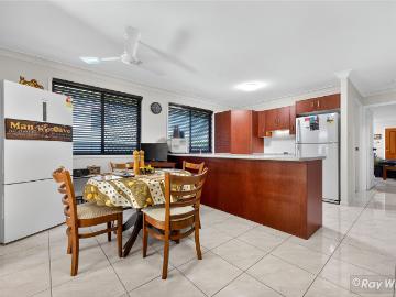 Comfortable Living with Flexibility in a Convenient Berserker Location
