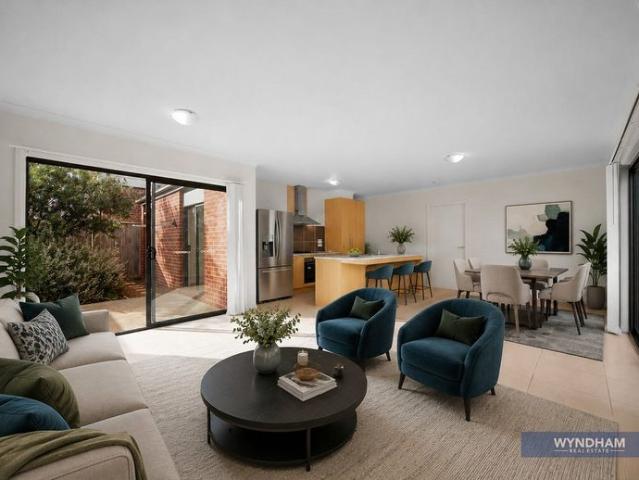 Comfortable Living with Park Views!