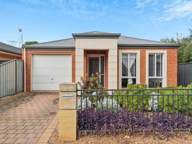 Comfortable Living with Room to Make it Your Own!