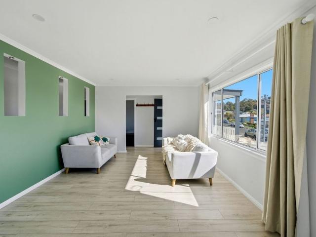 Comfortable Living with Space to Enjoy in Glenorchy