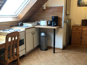 Comfortable loft, centrally located, in „green belt“ of F cleaning included, Frankfurt Amsterdam Apartments for Rent