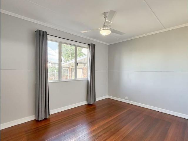 Comfortable & Low Maintenance Living in a Convenient Location