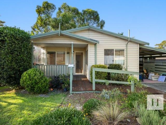 Comfortable, Low Maintenance Living In A Peaceful Over 55s Community
