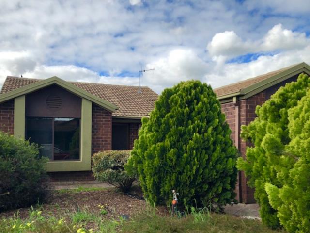 Comfortable & Low Maintenance Living in Blakeview