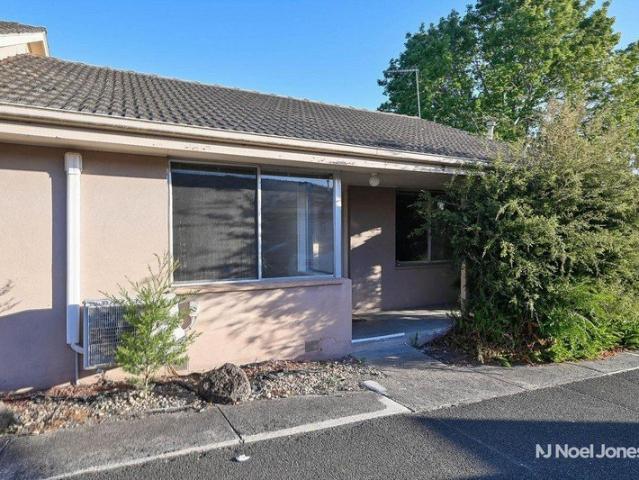 Comfortable, Low Maintenance Living in Ringwood