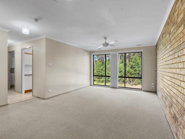 Comfortable & Low Maintenance Living in Surf Beach!