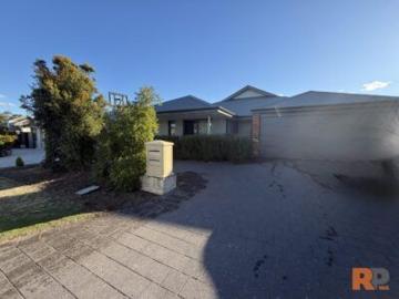 Comfortable, Low Maintenance Living in the Heart of Ellenbrook