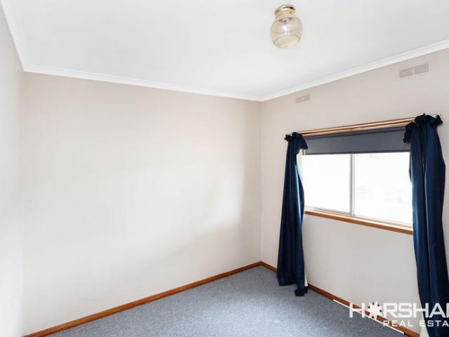 Comfortable, Low Maintenance Unit in Great Location