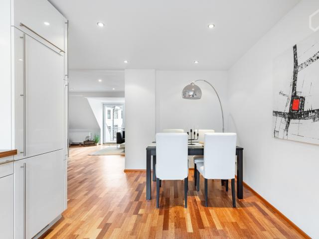 Comfortable maisonette with balcony and fireplace centrally located at Isenbergplatz