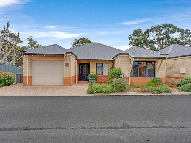 Comfortable, Modern Living in a Welcoming Community!