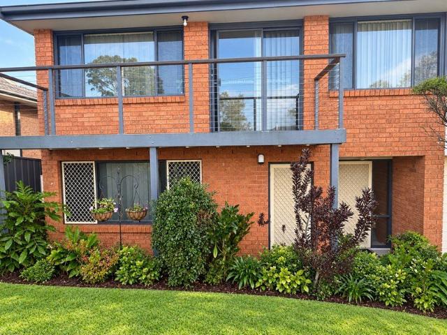Comfortable One Bedroom Unit with Utilities Included Arcadia Vale