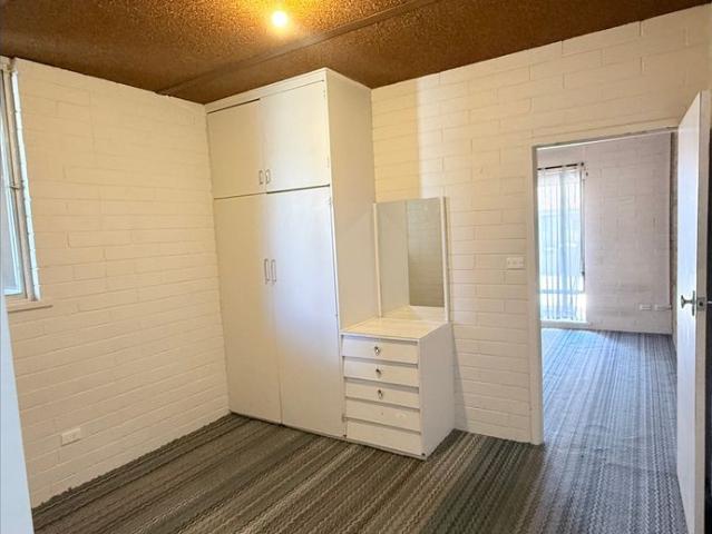 Comfortable One Bedroom Unit