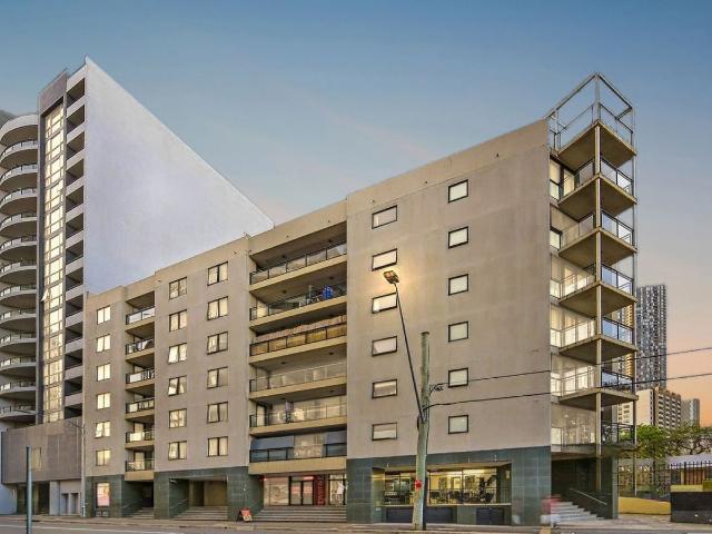 Comfortable one bedroom apartment in the heart of Parramatta CBD