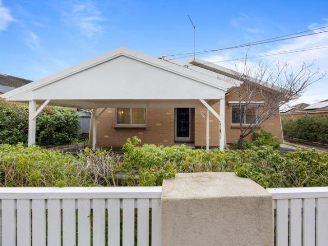 Comfortable One Bedroom Home in Lake Wendouree