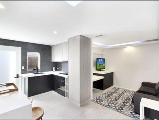 Comfortable One Bedroom Living in a Prime Location