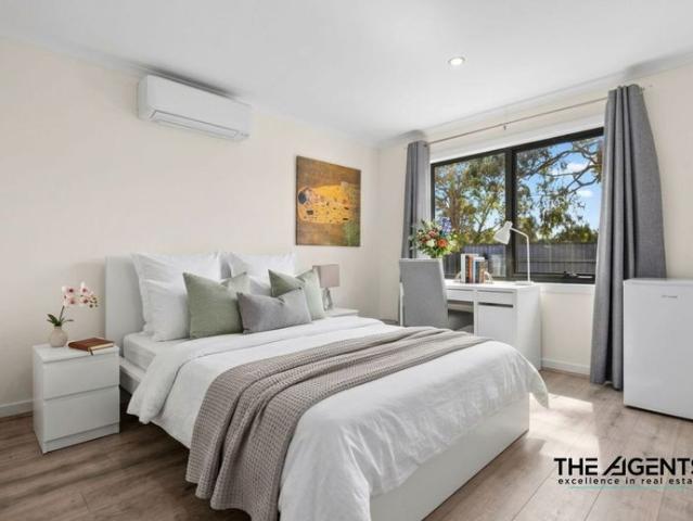 Comfortable Private Room | Fully Furnished | Utilities Included