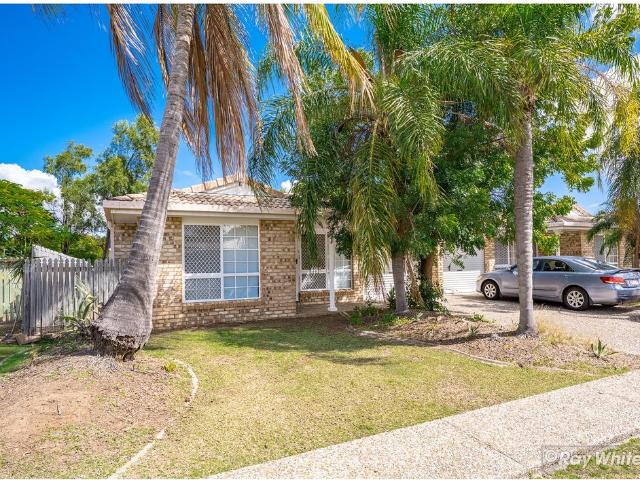 Comfortable & Private 3 Bedroom Unit in Quiet Cul de Sac