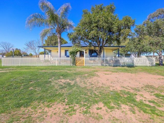 Comfortable Quirindi Living with Space, Privacy and Scope