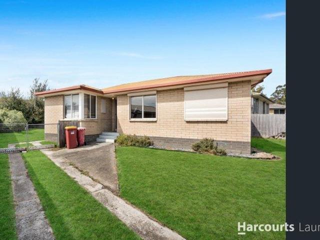 Family Living with a Spacious Yard