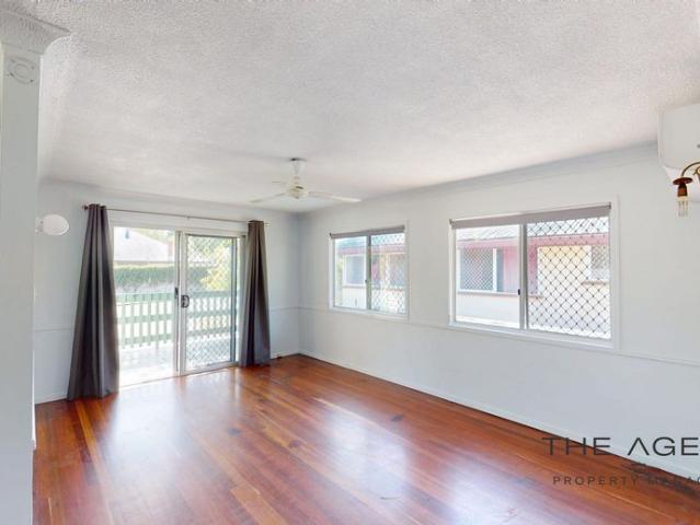 Comfortable, Renovated & Family Friendly in a Prime Location