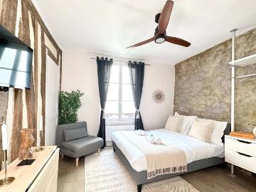 Comfortable Saint Germain Studio