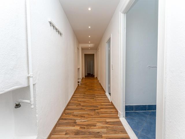 Comfortable single bedroom in a 3 bedroom apartment near Warschauer Straße transport station