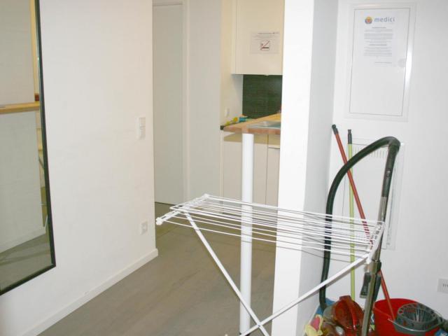 Comfortable single bedroom in shared flat in Alexanderplatz