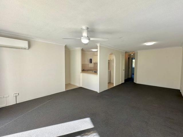 Comfortable Surfers Paradise Living – 2 Bedroom Unfurnished Apartment