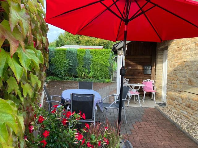 Comfortably furnished apartment in the countryside in Herdecke, Herdecke Amsterdam Apartments for Rent