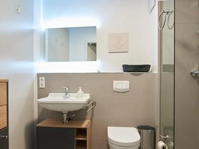 Comfortly furnished flat in a new building in walking distance to the Elbe river in Hamburg Altona
