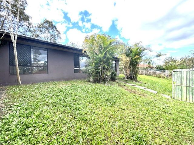 Comfy and Inviting 3 Bedroom home