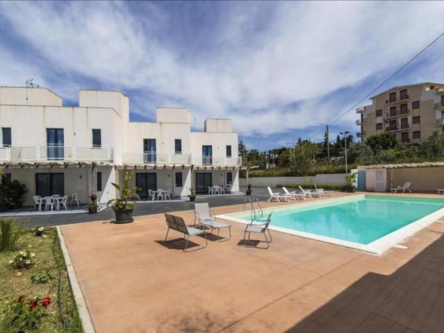 Comfy Apartment close to the beach