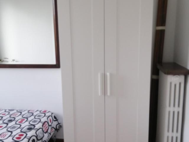 Comfy single bedroom in a student flat, near Universitat de Barcelona