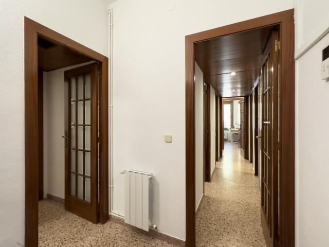 Comfy single bedroom near the Ciutadella campus of Universitat Pompeu Fabra