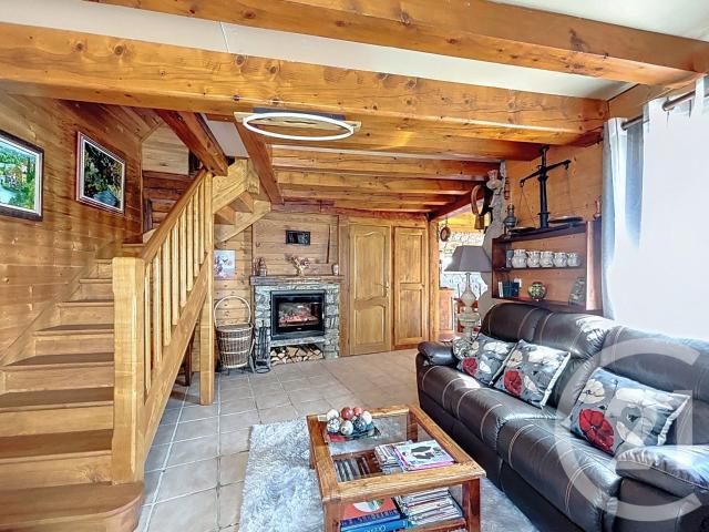 Cominac venez découvrir. Maison de caractère en pierre av. 75m² Ercé