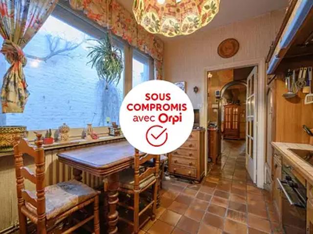 Comines 59560 Achat / Vente maison 7 pièces t7 terrasse cave