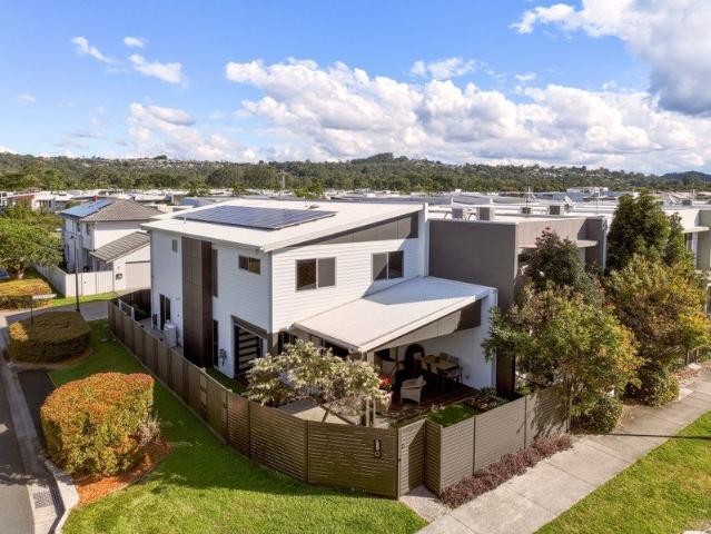 Corner Lot home in the heart of Maroochydore
