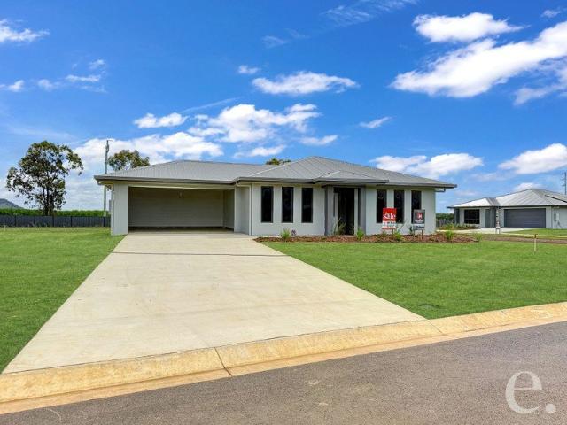 BRAND NEW 4 BED, 2 BATH FAMILY HOME ON 3,010m2!