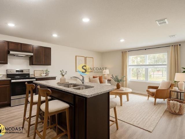 Central Living in Indian Trails!