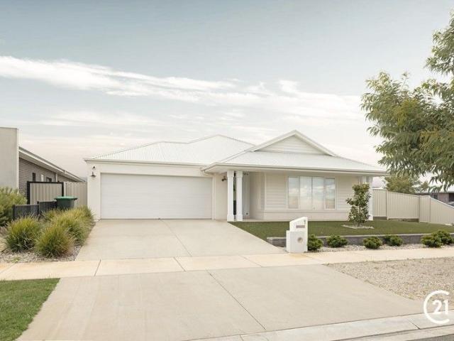 Sophisticated Entertainer with Resort Pool & Impressive Shed!