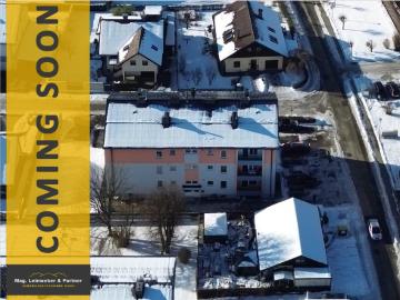 Schnellbezug! Leistbare 3 Zimmer Wohnung mit Loggia und Kamin in ruhiger, zentraler Siedlungslage in Vöcklamarkt