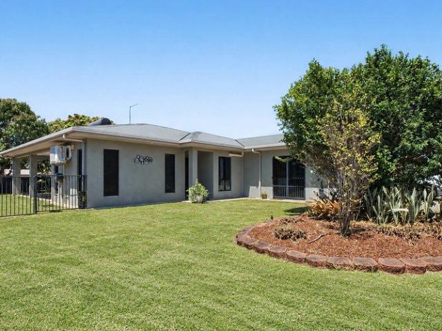 COMING SOON MODERN 4 BED, 2 BATH FAMILY HOME ON 800m2!