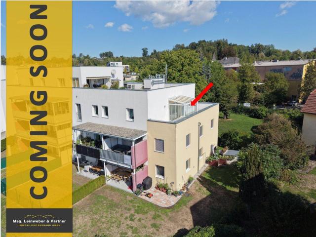 Neuwertiges Wohnen mit Penthouse Charakter XXL Traumterrasse & verglasten Sommergarten in einer modernen Wohnanlage Schwanenstadt