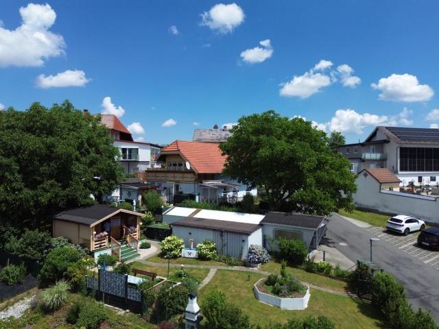 Preis Hit! Gepflegtes Landhaus mit Charme Liebevoll Gepflegtem Garten & Gartenhäuschen Puchkirchen am Trattberg