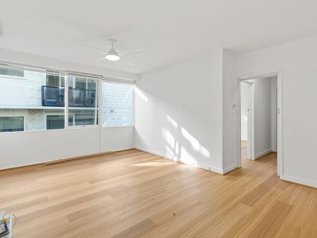 Coming soon: Renovated apartment