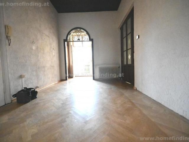 COMING SOON: riesiger Balkon mit Grünblick, ca 180m² WFL, renovierungsbedürftig